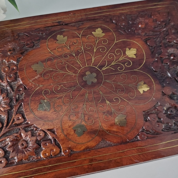 Hand Carved Wood Jewlery Box with Bronze Inlay and Working Lock System - Picture 2 of 14
